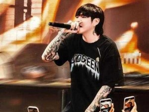 12 岁的她为何选择成为 RAPPER？她是如何在这个领域中脱颖而出的？