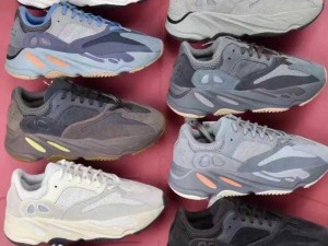 YEEZY700好硬-YEEZY700 好硬呀，是不是所有款式的 YEEZY700 都这么硬呢？想了解一下大家的感受